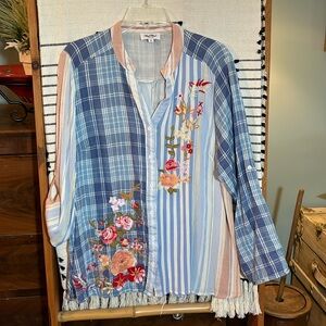 Angel Heart embroidered blouse